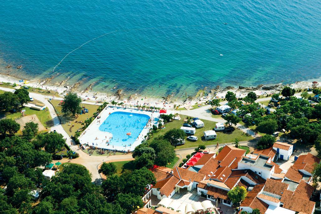 Naturist Mobile Homes Eden In Fkk Ulika Poreč Exterior foto