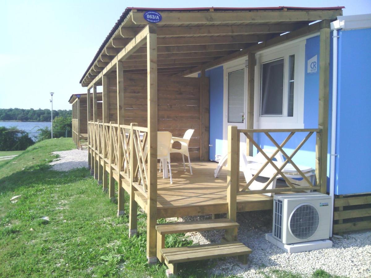 Naturist Mobile Homes Eden In Fkk Ulika Poreč Habitación foto